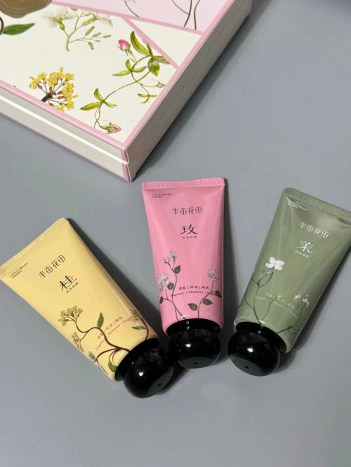 熬夜整理出四款不同用途护手霜巨惊艳OG网站2024最佳护手霜推荐：(图4)